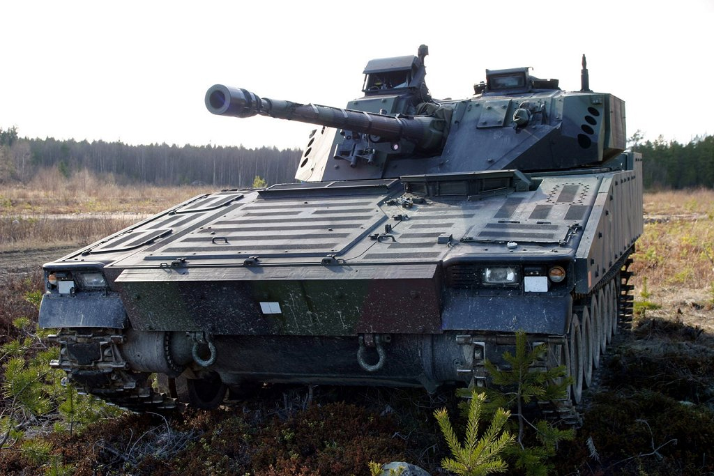 Бмп 90. БМП Швеции cv90. БМП cv9035. БМП Sweden cv9035 IFV. CV-90 Швеция.