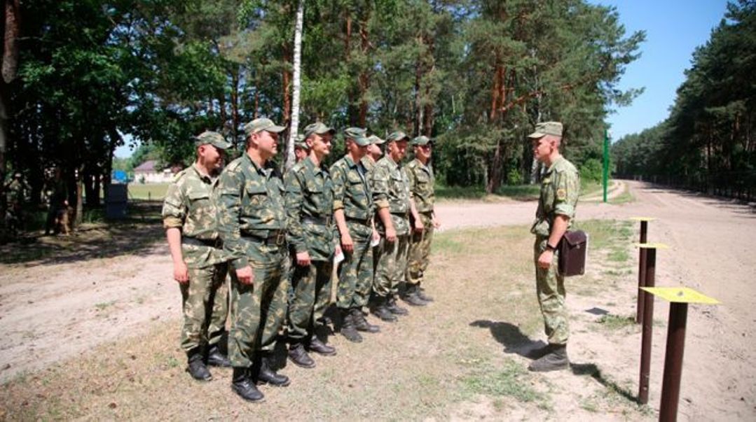 Белоруссия сборы. Военные сборы. Поддержка военнослужащих. Военные сборы мобилизация. Армия Беларуси.